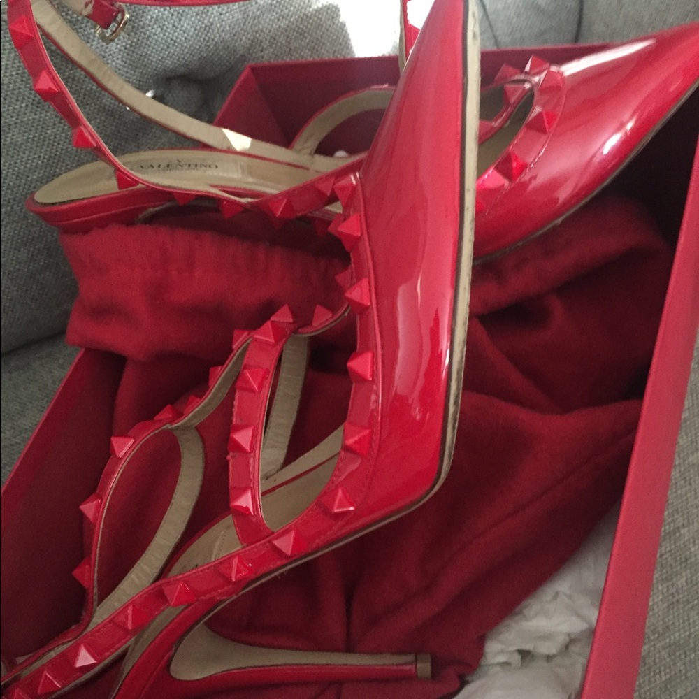 Valentino Spiked Pump